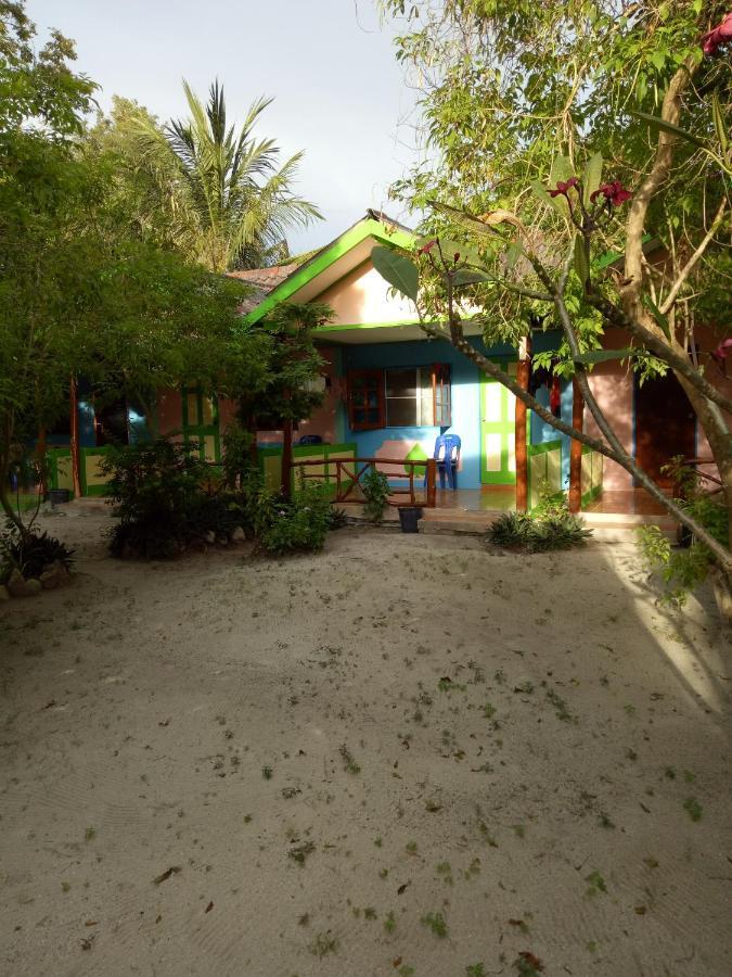 Daya Resort Ko Lipe Luaran gambar